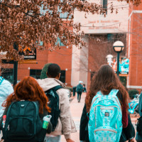 5 Kegiatan Positif yang Bisa Dilakukan oleh Mahasiswa Selain Mengikuti Kuliah di Kampus