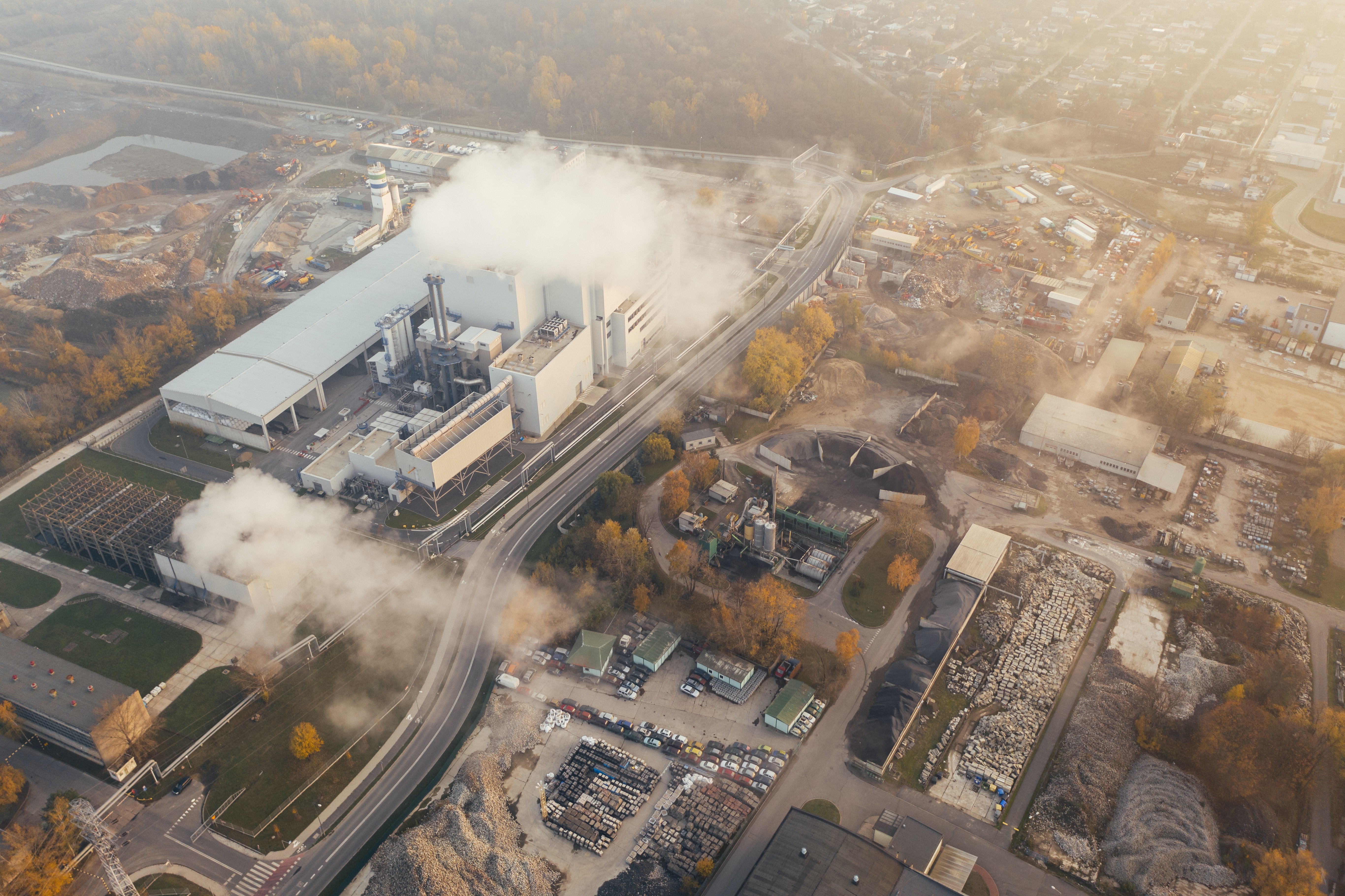 Polusi udara dari pabrik
