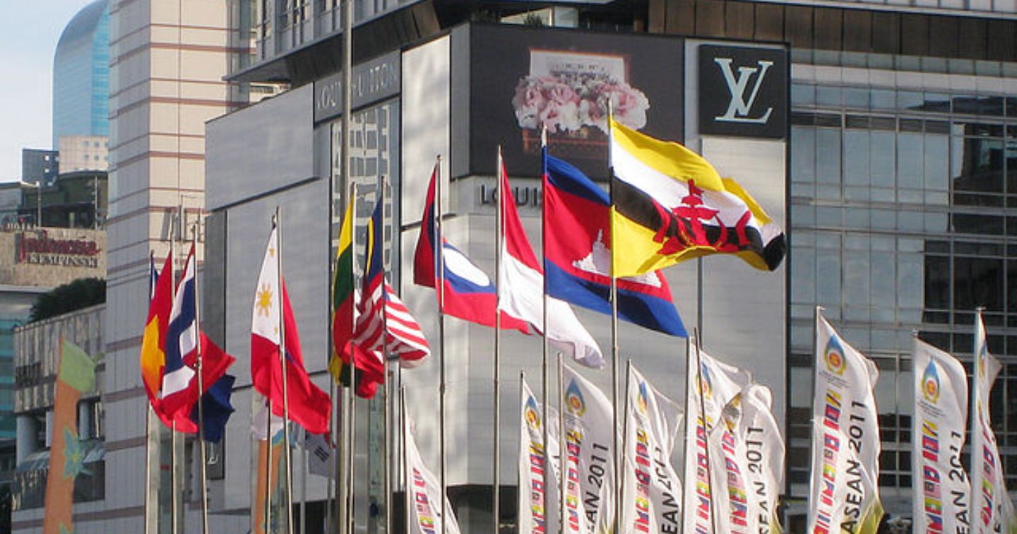 Bendera Negara Anggota ASEAN