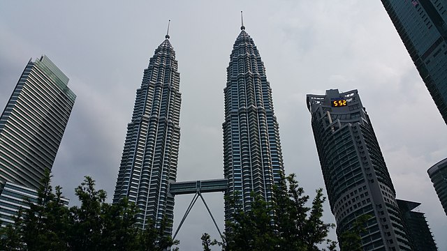Menara kembar Petronas