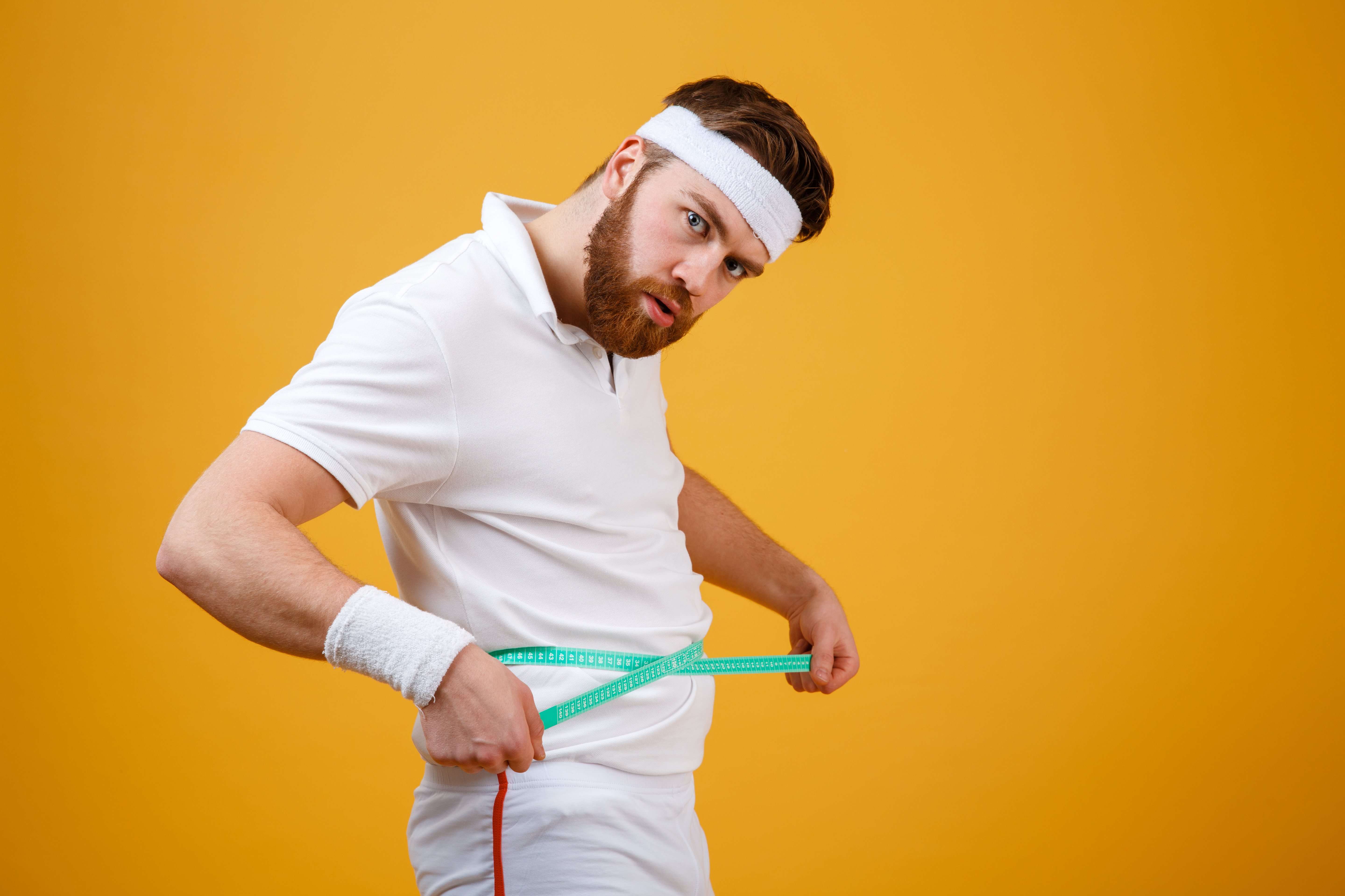 https://www.freepik.com/free-photo/portrait-sports-man-measuring-his-waist-with-tape_7855349.htm#query=diet&position=19&from_view=search&track=sph